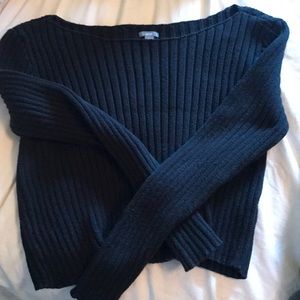 Cropped sweater